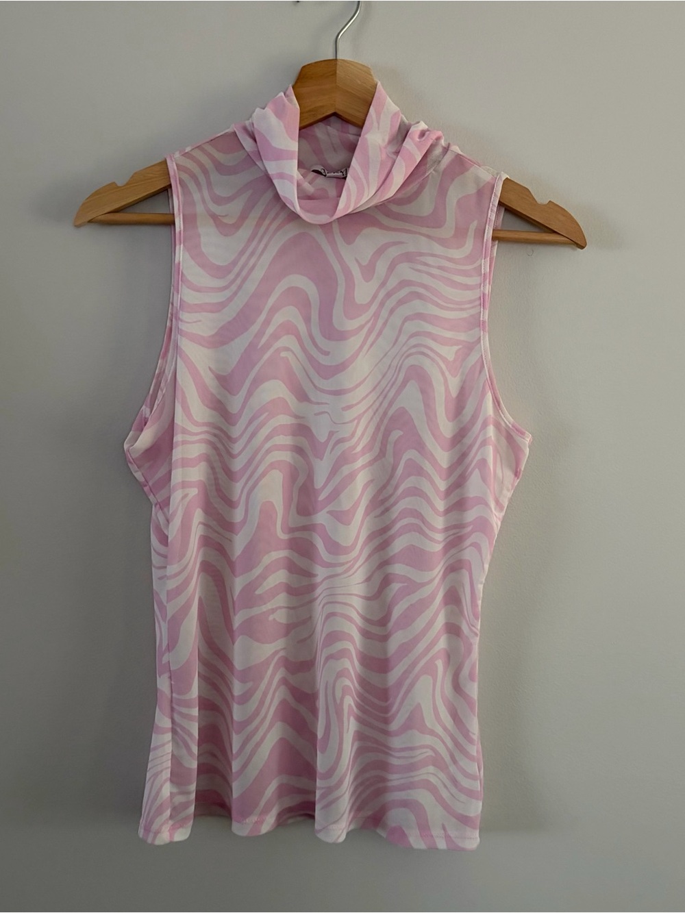 Sleeveless Pink & White Sheet Swirl Mock Neck Top